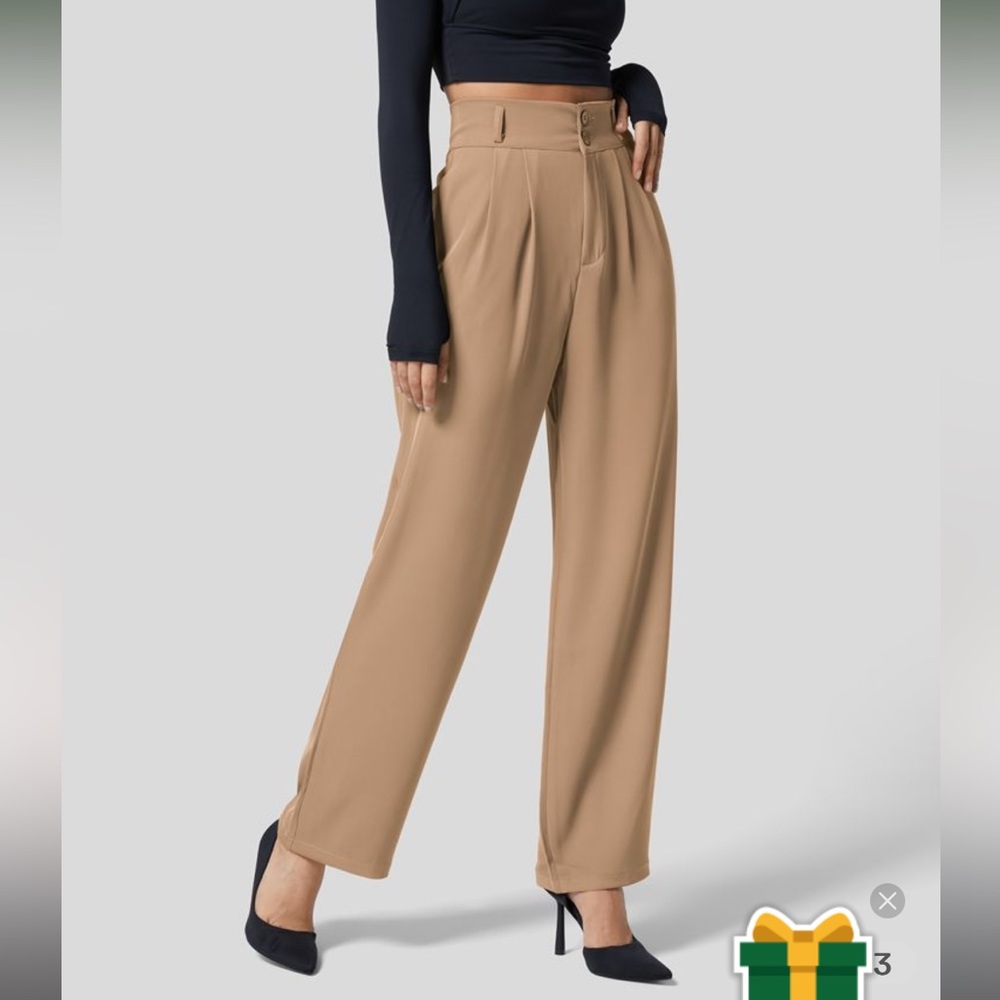 High-waist size medium Halara straight leg pant